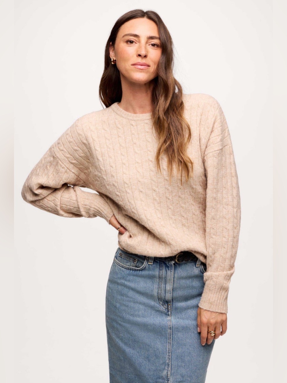 Nuuds
Cozy Knit Cable Crewneck Sweater